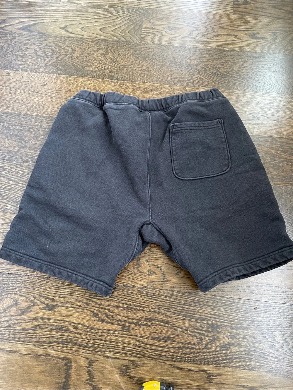 H&M heavyweight French terry shorts size medium